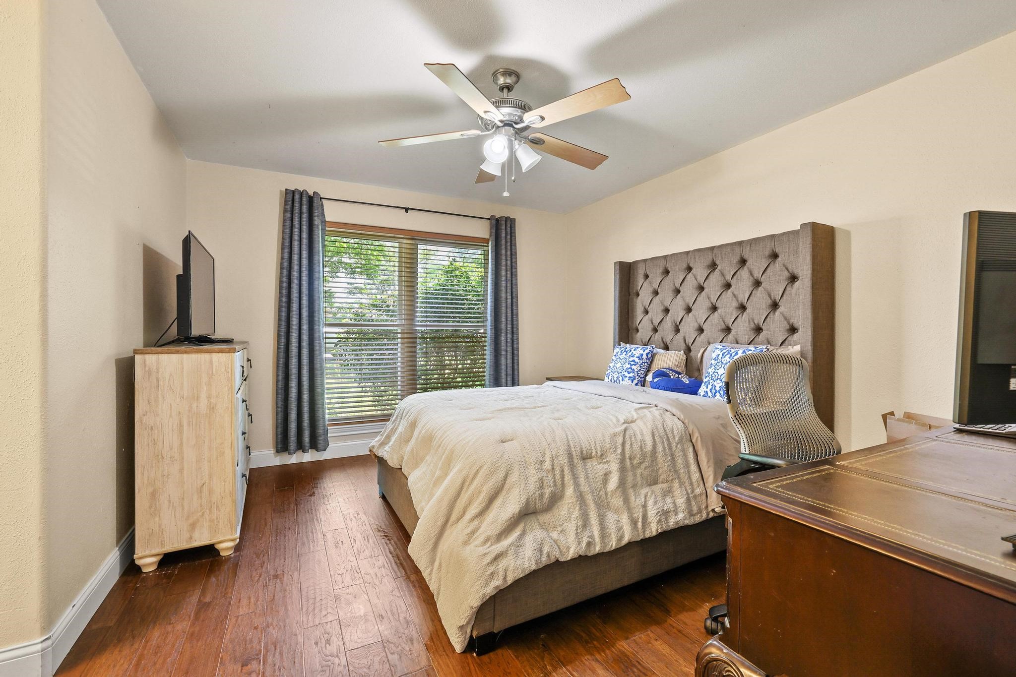 315 Preston Glen Gunter TX 75058