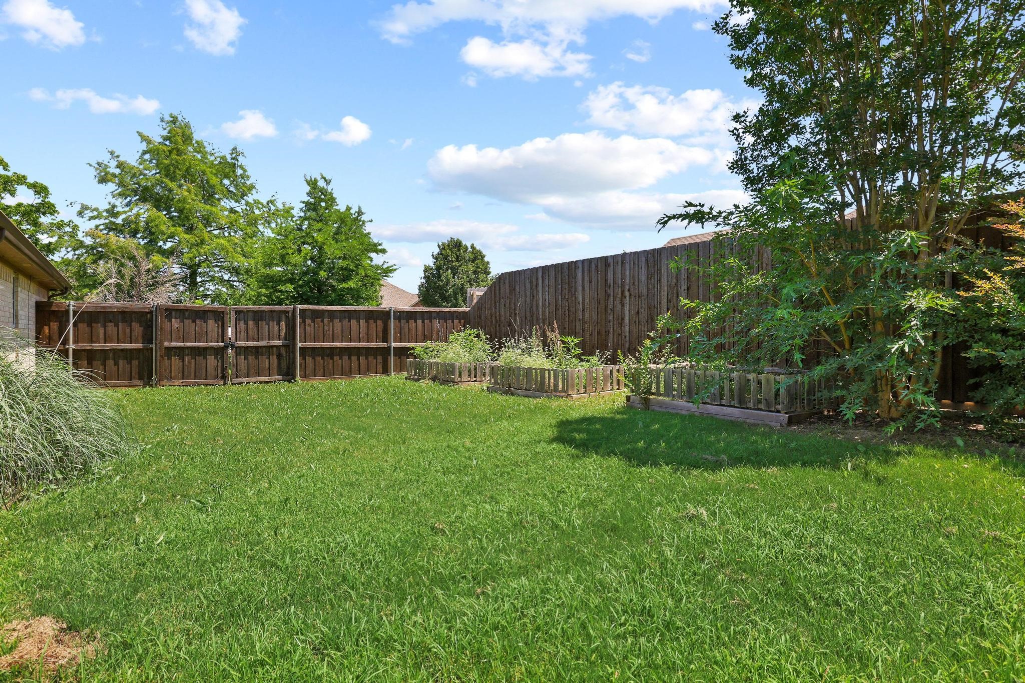 315 Preston Glen Gunter TX 75058