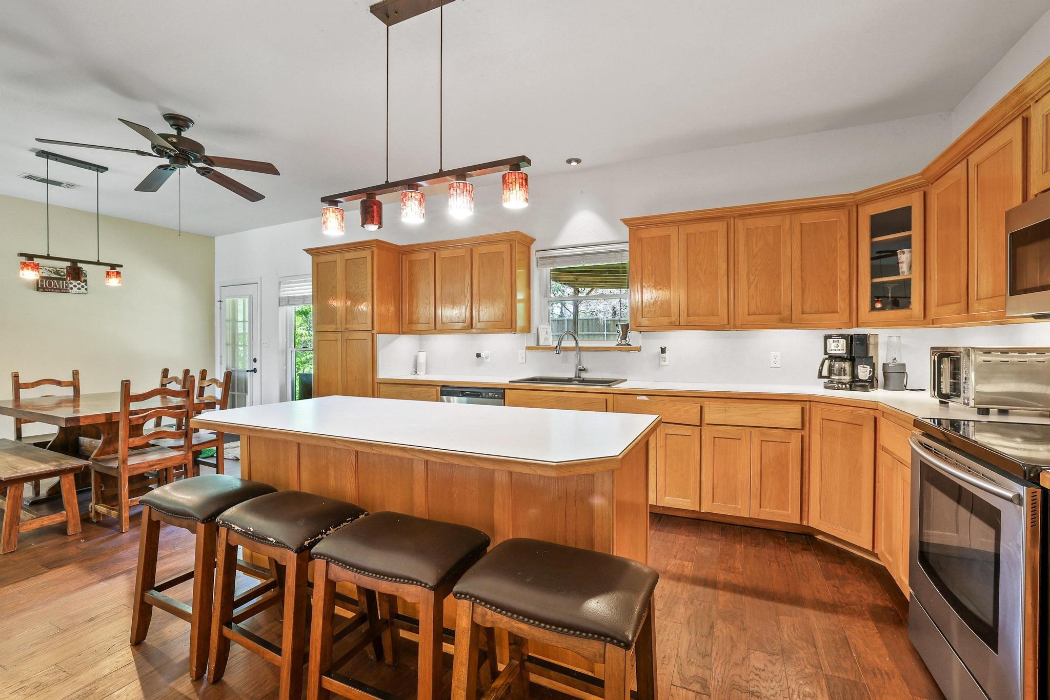 315 Preston Glen Gunter TX 75058