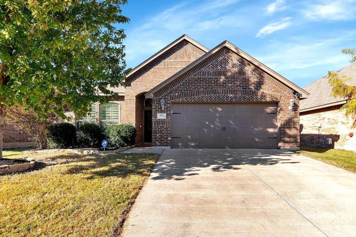5921 Black Bass Drive Fort Worth TX 76179