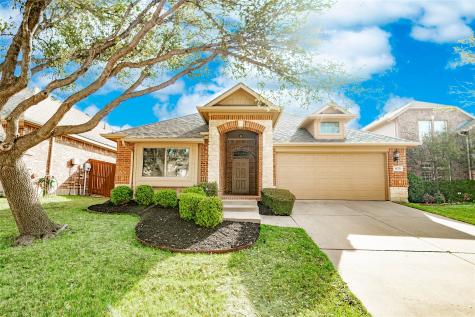 1620 Meadows Avenue Lantana TX 76226