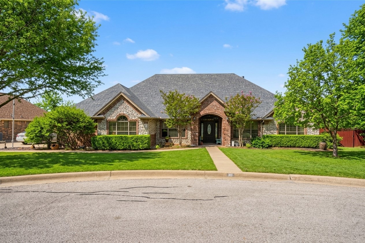 317 Billo Court Weatherford TX 76087