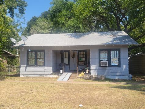 727 Cherry Street Graham TX 76450