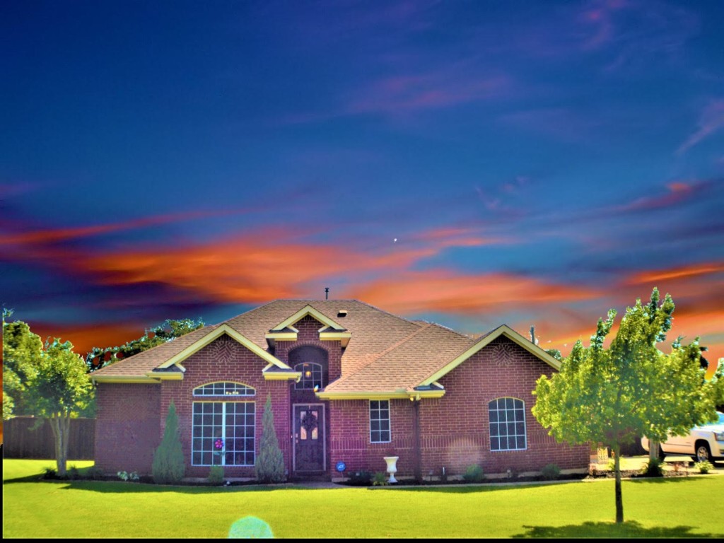 924 Roanoke Court Kennedale TX 76060