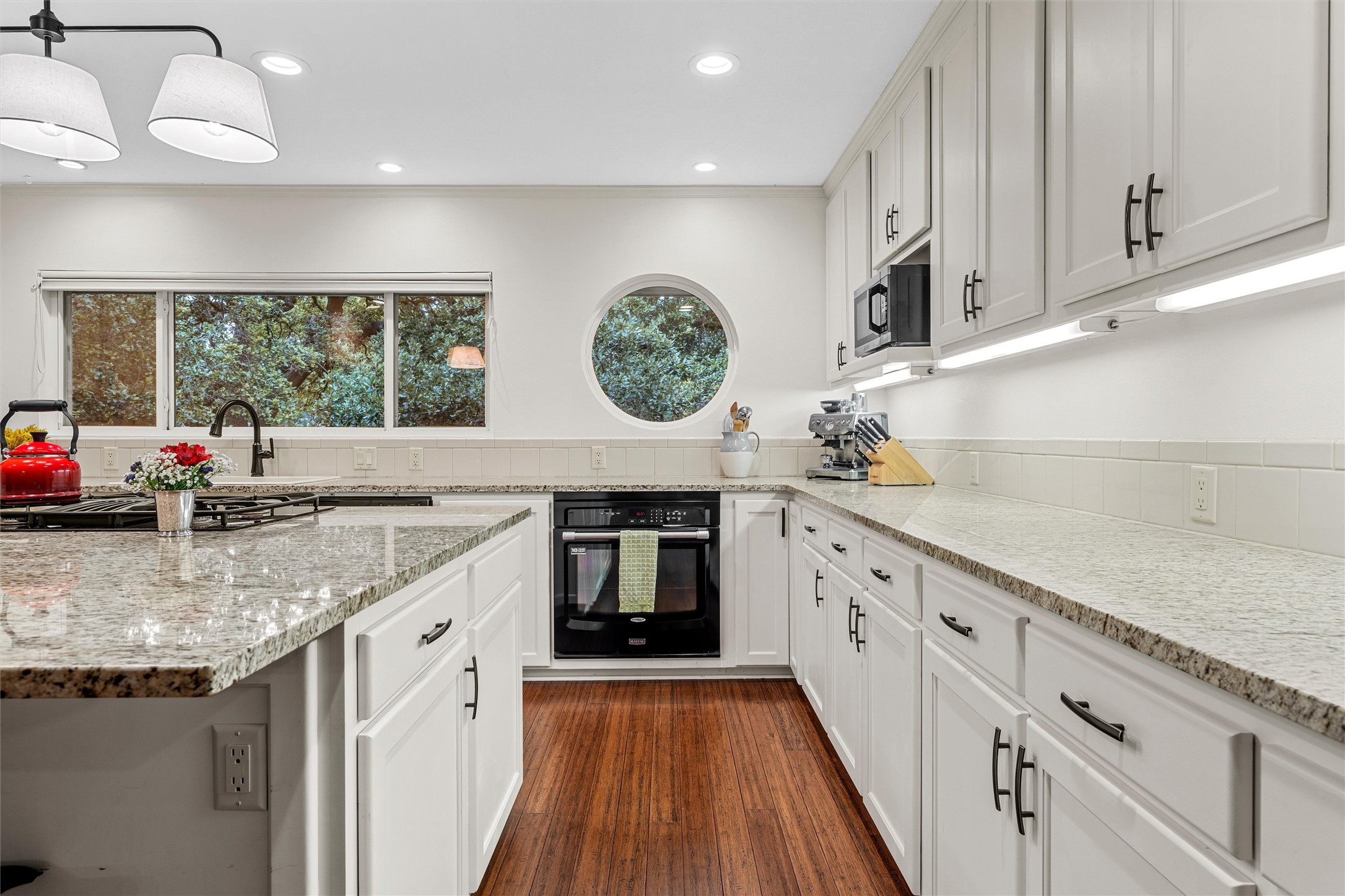 4901 Meadow Wood Drive Waco TX 76710