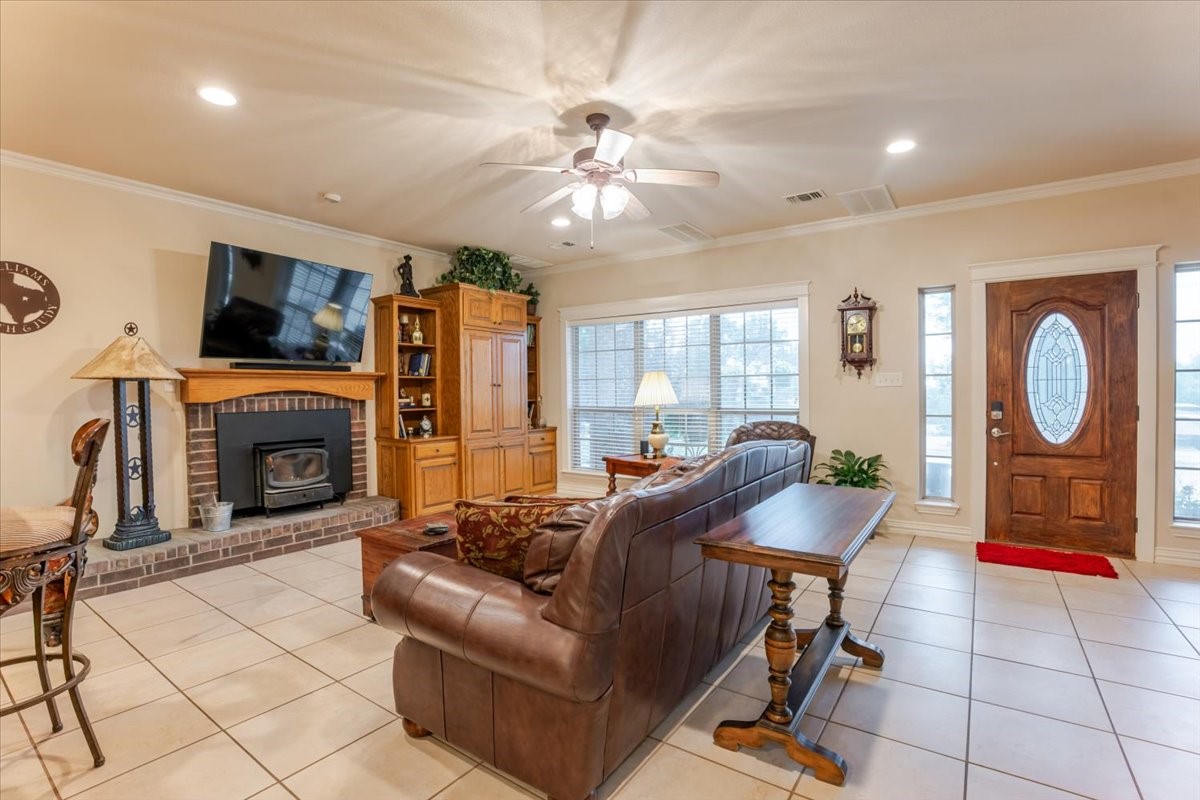 2295 County Road 326 Glen Rose TX 76043