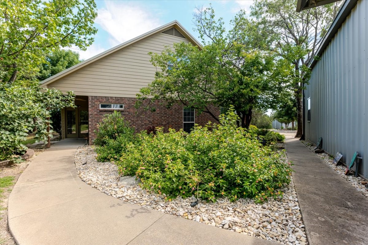 2295 County Road 326 Glen Rose TX 76043