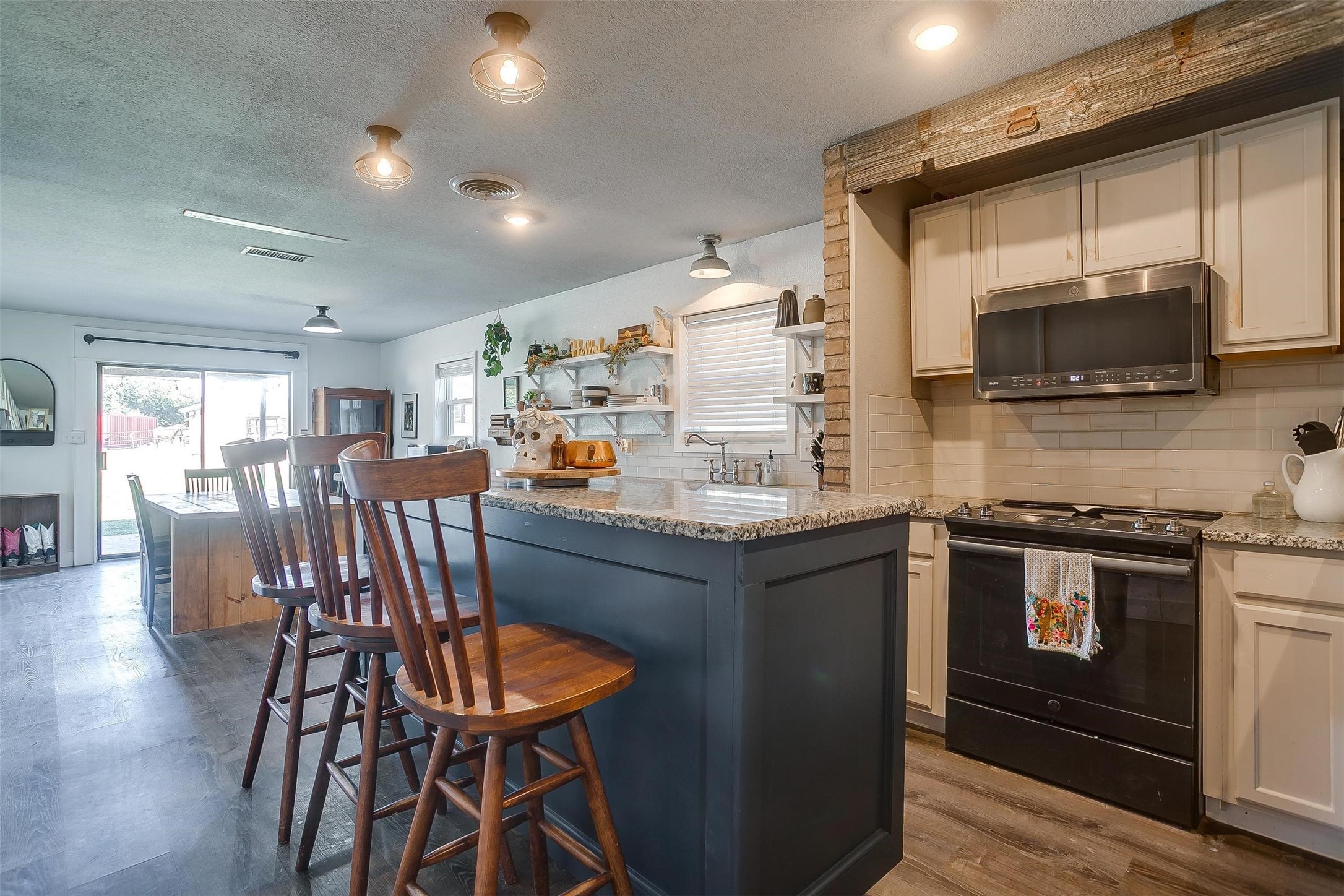 2061 County Road 302 Glen Rose TX 76043