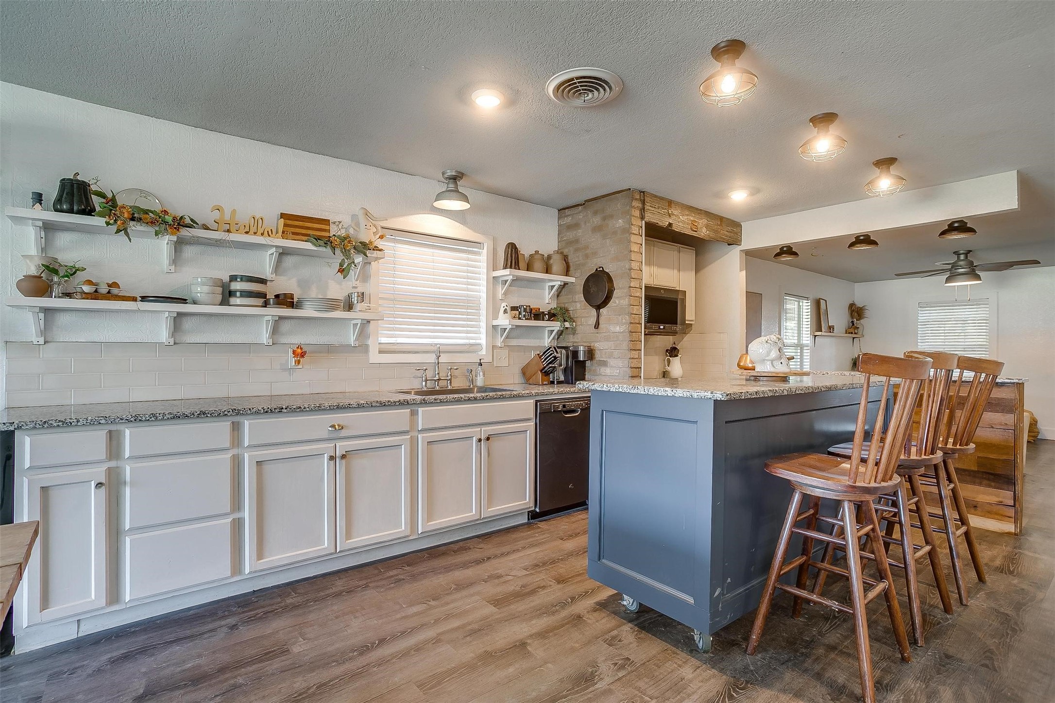 2061 County Road 302 Glen Rose TX 76043