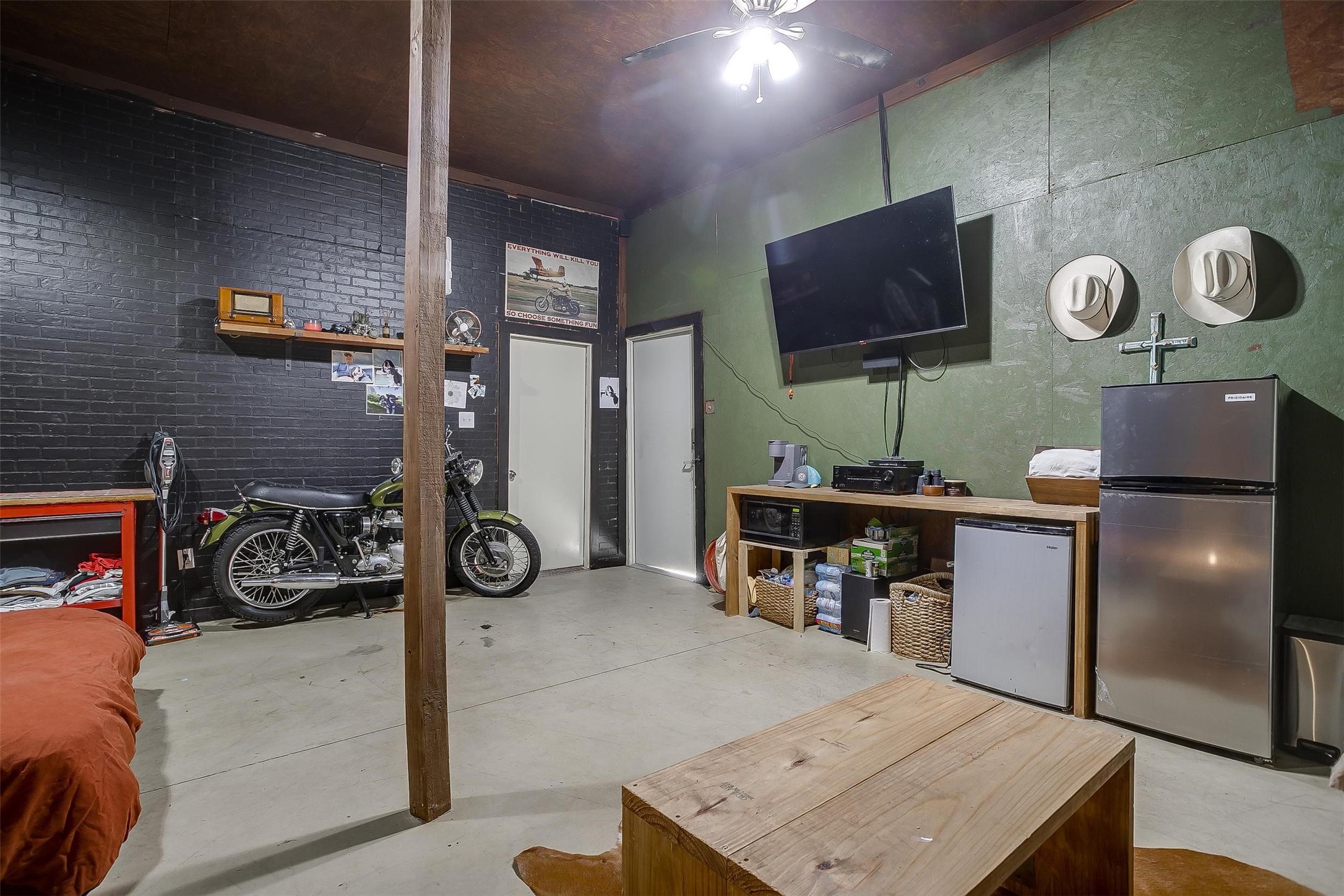 2061 County Road 302 Glen Rose TX 76043