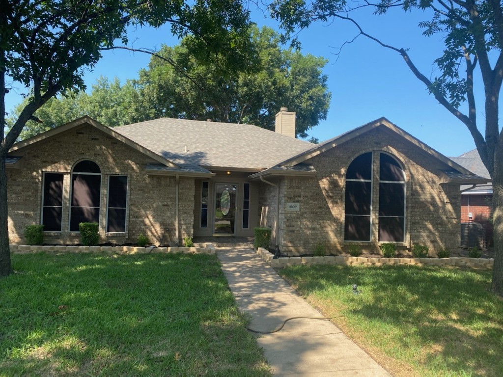 1607 Yorkshire Lane Lancaster TX 75134