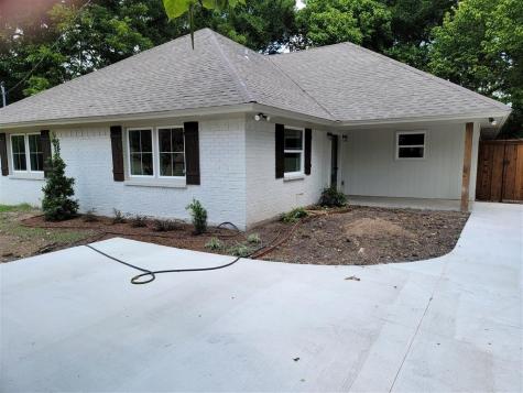 553 S Waco Street Van Alstyne TX 75495