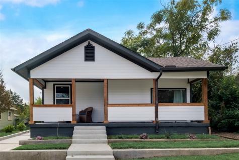 1124 E 11th Street Dallas TX 75203