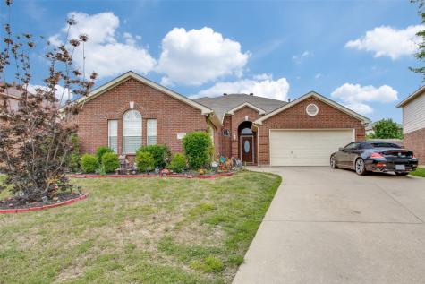 2747 Falcon Trail Grand Prairie TX 75052