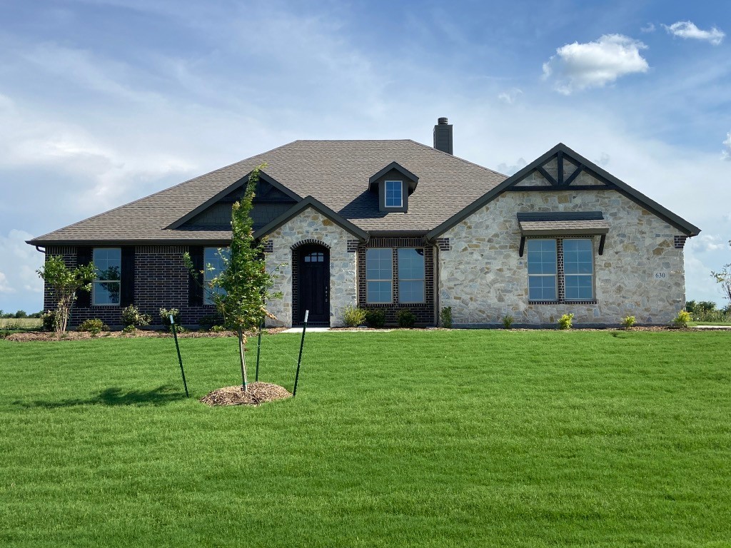 630 County Road 200 Valley View TX 76272