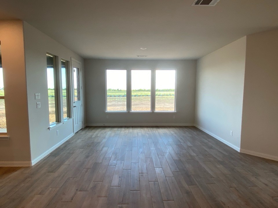 630 County Road 200 Valley View TX 76272