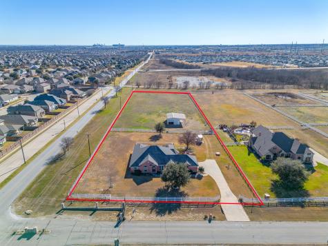 801 Creek Hollow Lane Fort Worth TX 76131