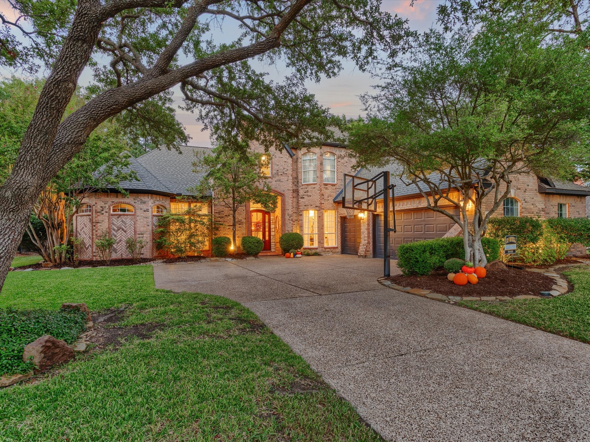 905 Parkwood Court Mckinney TX 75072