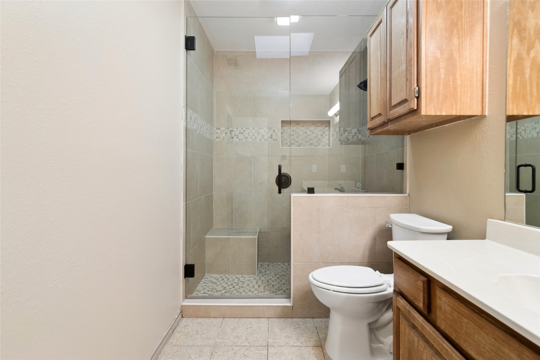 6004 Twinhill Drive Arlington TX 76016