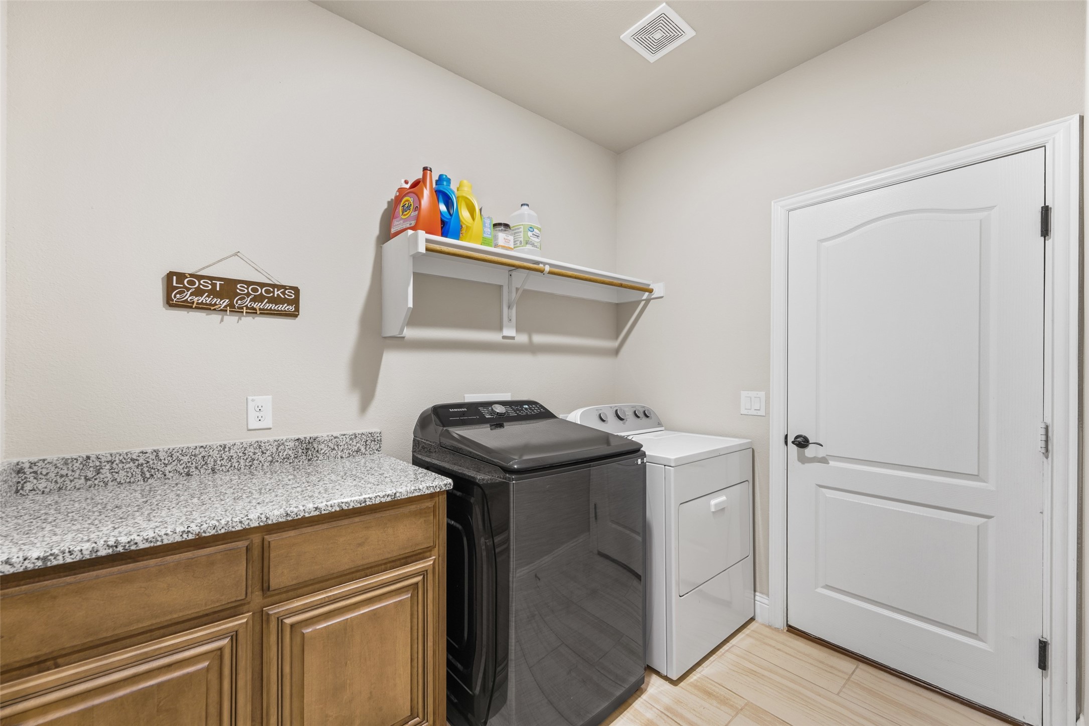 1114 Wrenwood Drive Justin TX 76247