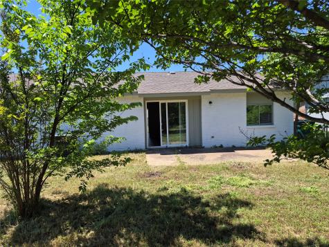 117 Yorkshire Drive Cedar Hill TX 75104