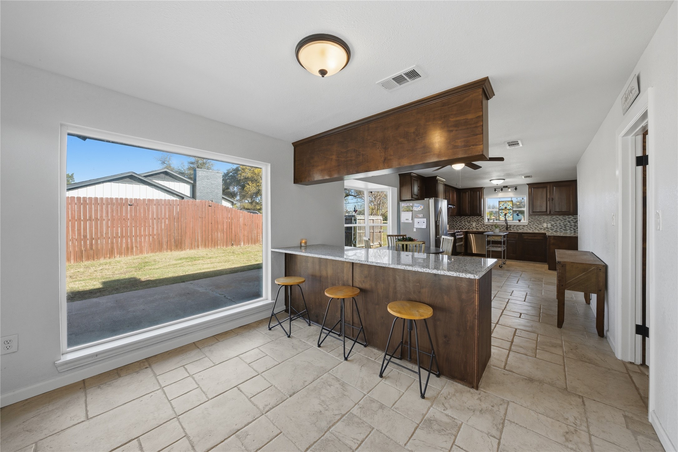 845 Griffith Avenue Terrell TX 75160