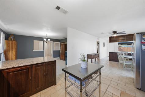 845 Griffith Avenue Terrell TX 75160