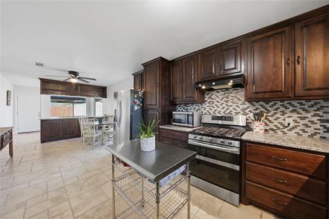 845 Griffith Avenue Terrell TX 75160