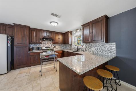 845 Griffith Avenue Terrell TX 75160
