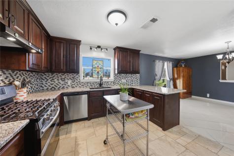 845 Griffith Avenue Terrell TX 75160