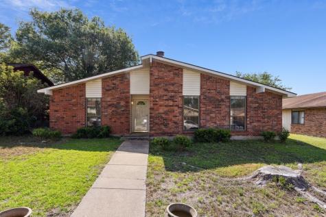 6406 Alta Oaks Drive Garland TX 75043