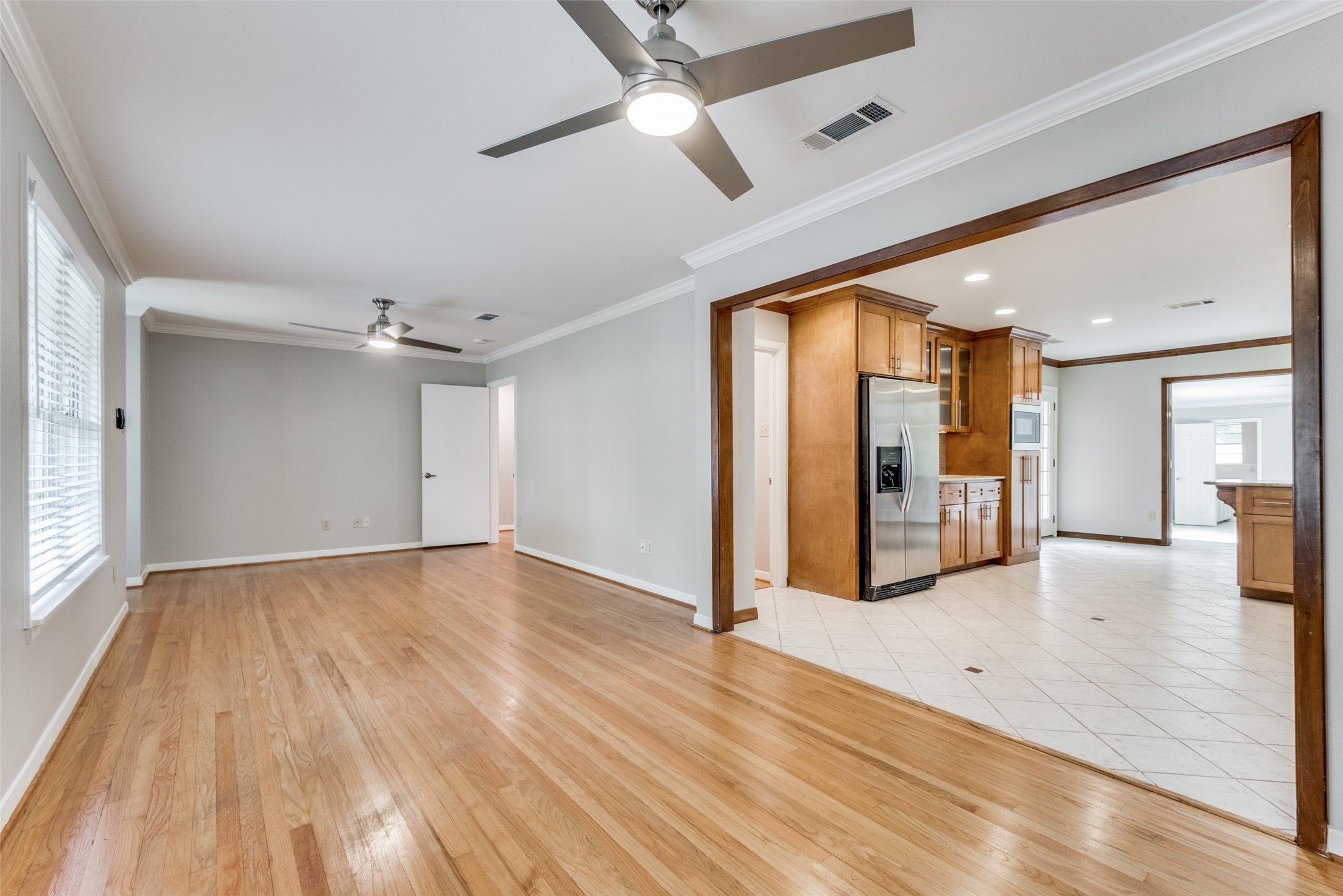 2012 Atlantic Street Dallas TX 75208