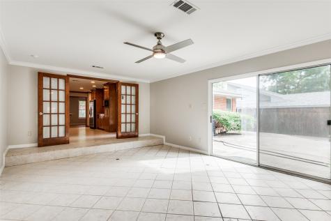2012 Atlantic Street Dallas TX 75208