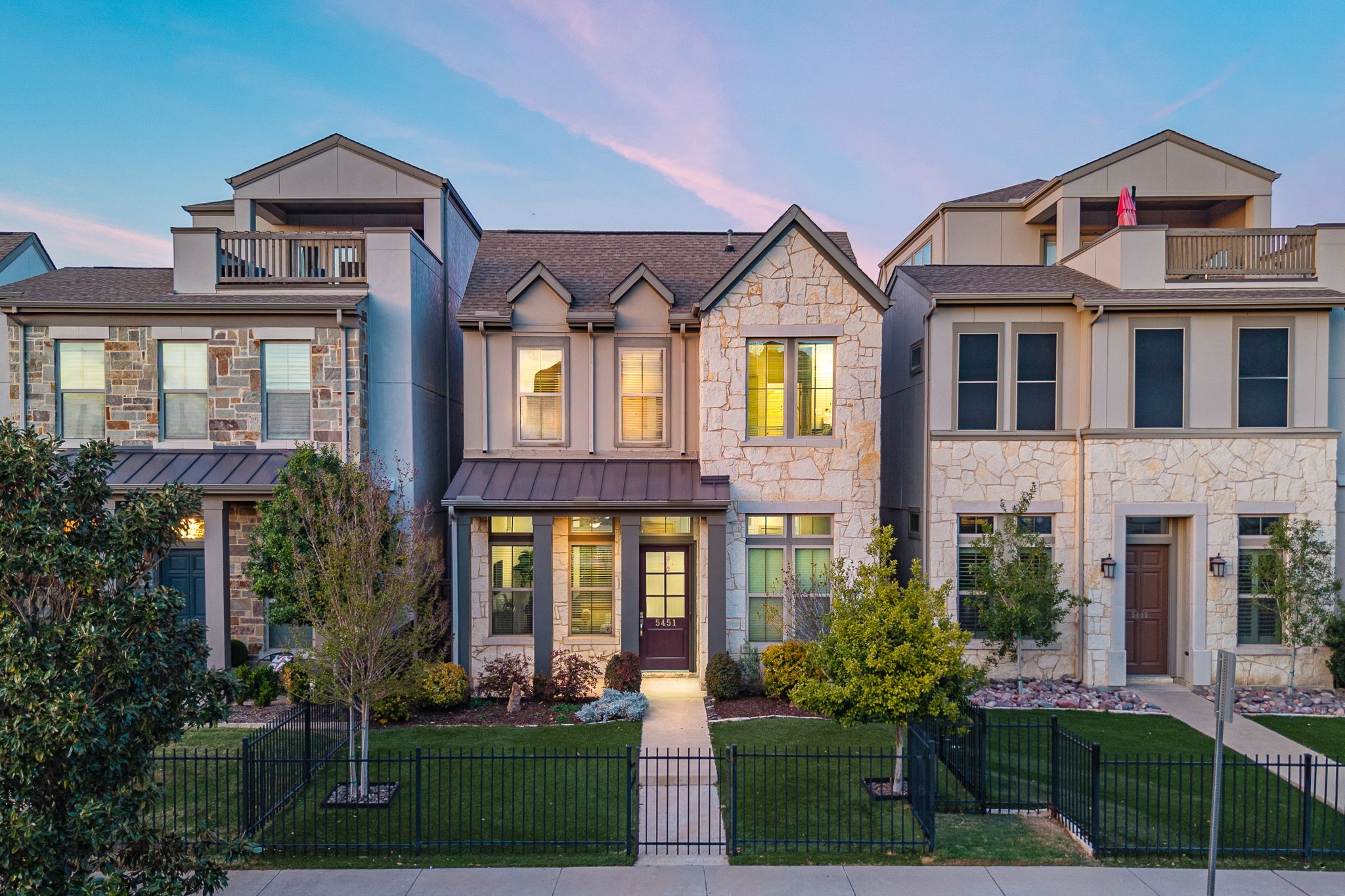 5451 Ashby Grove Street Dallas TX 75209