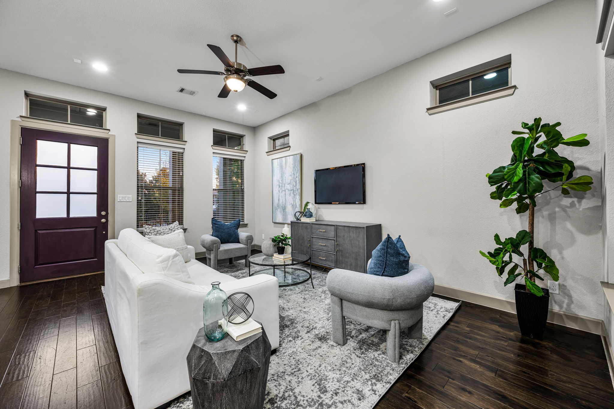 5451 Ashby Grove Street Dallas TX 75209