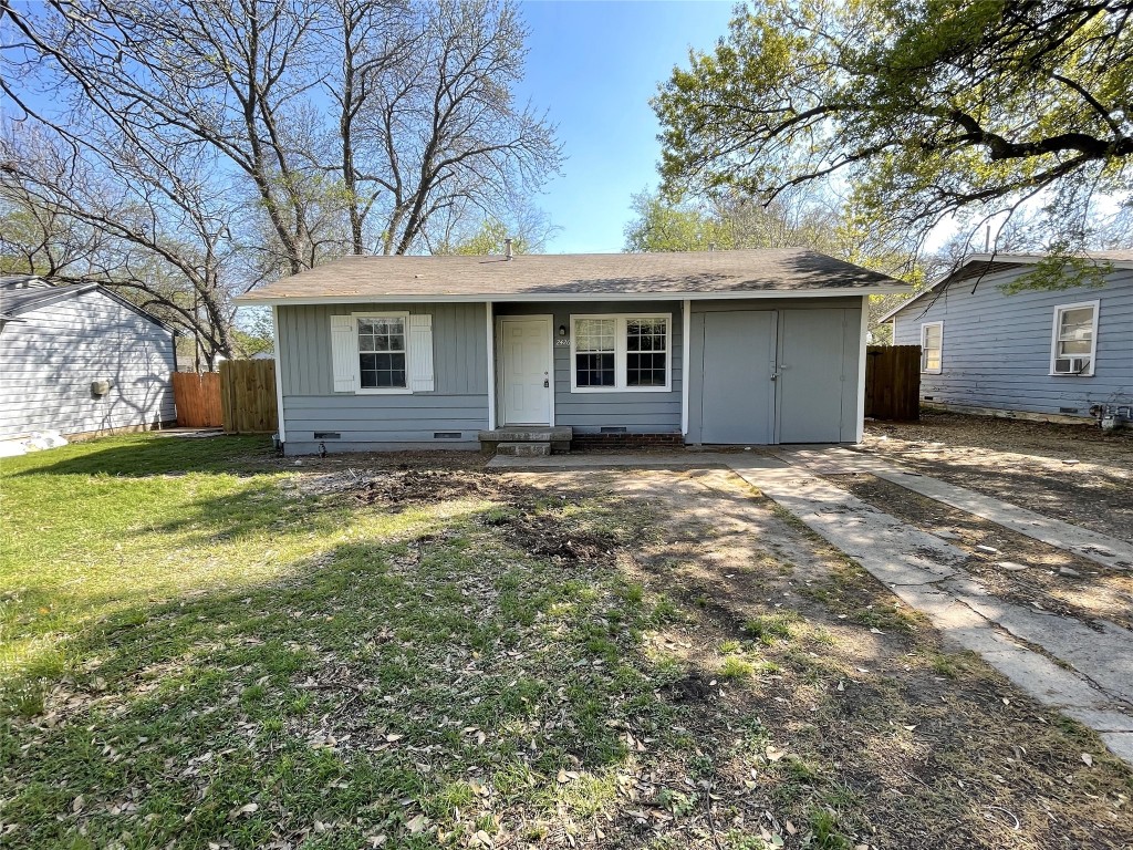 2426 W 4th Street Irving TX 75060
