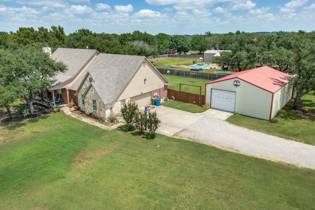 225 Pear Tree Lane Collinsville TX 76233