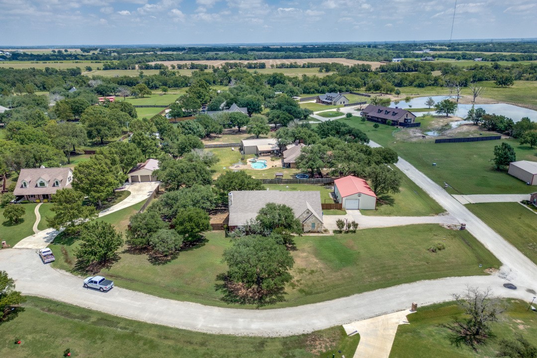 225 Pear Tree Lane Collinsville TX 76233