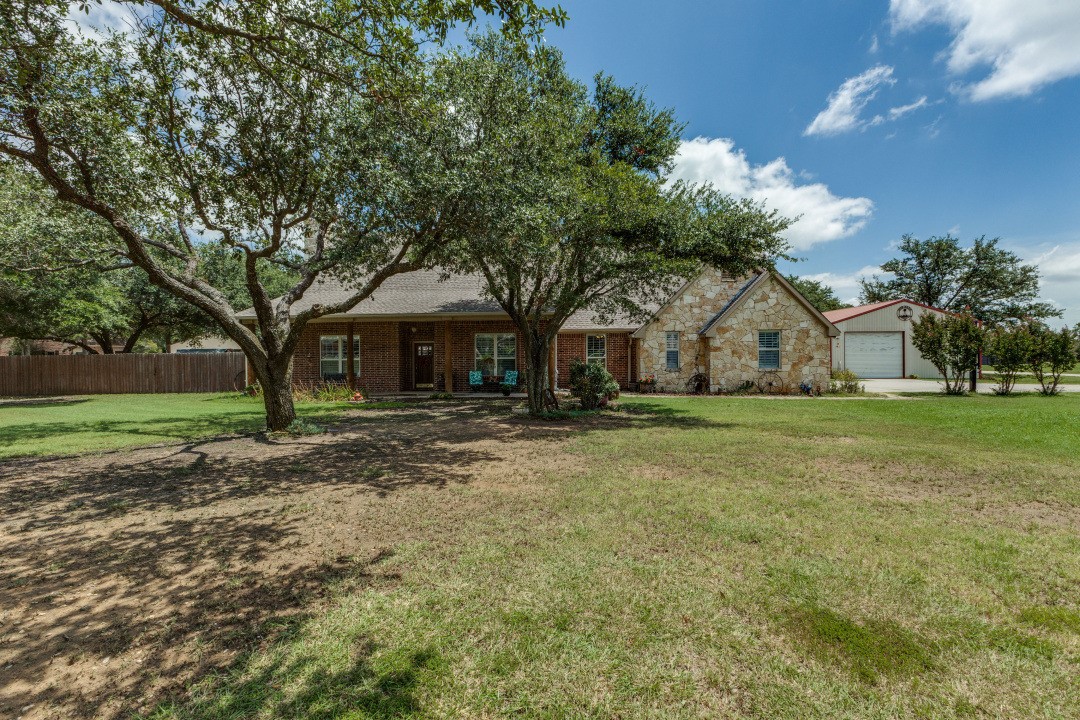 225 Pear Tree Lane Collinsville TX 76233