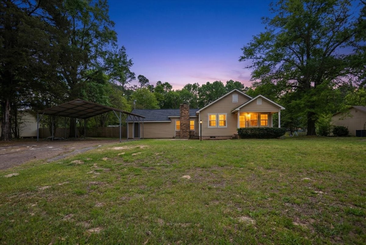 606 Glazner Street Hawkins TX 75765