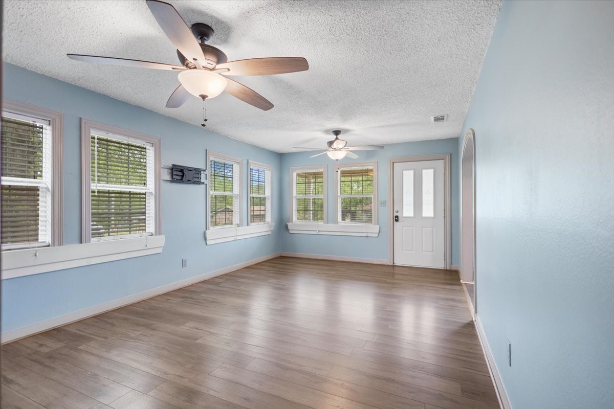606 Glazner Street Hawkins TX 75765