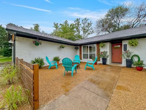 211 Hillcrest Street Sanger TX 76266