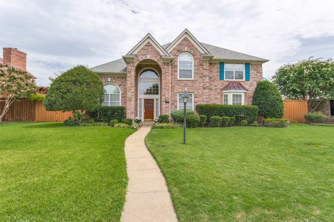 802 Lochness Lane Garland TX 75044