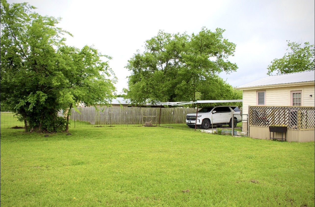 100 Hickory Street Lone Oak TX 75453