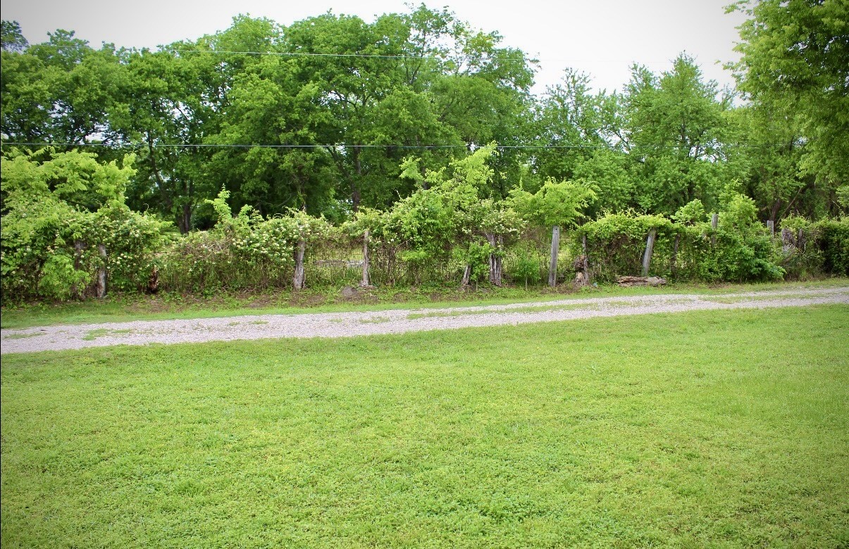 100 Hickory Street Lone Oak TX 75453