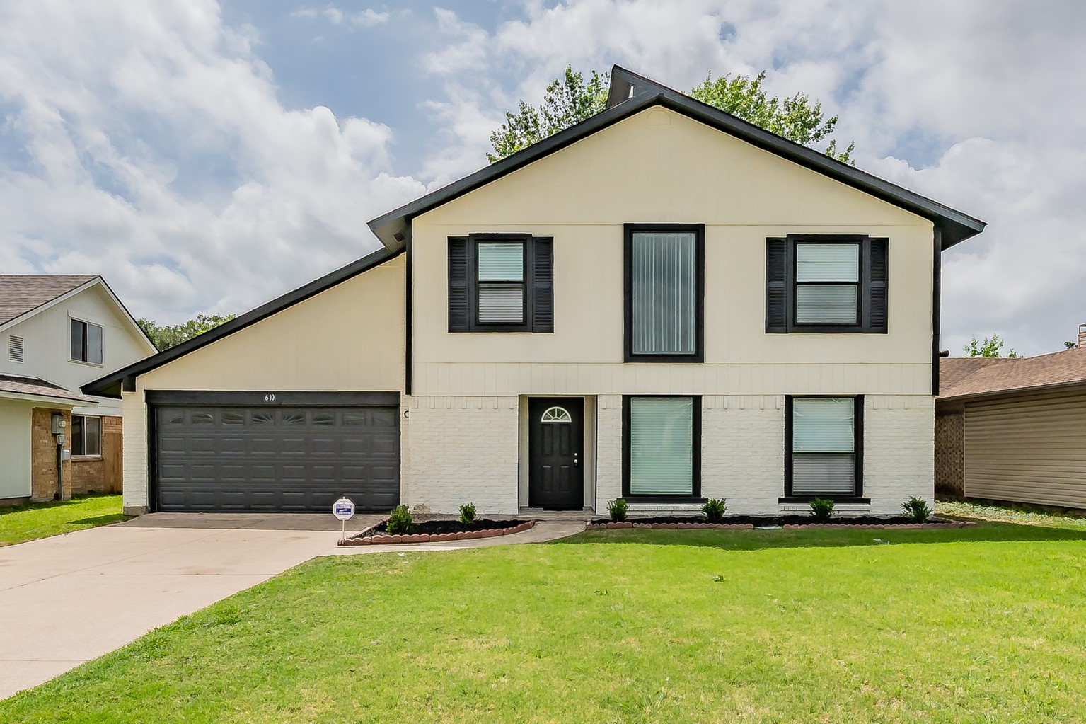 610 Via Corona Mesquite TX 75150