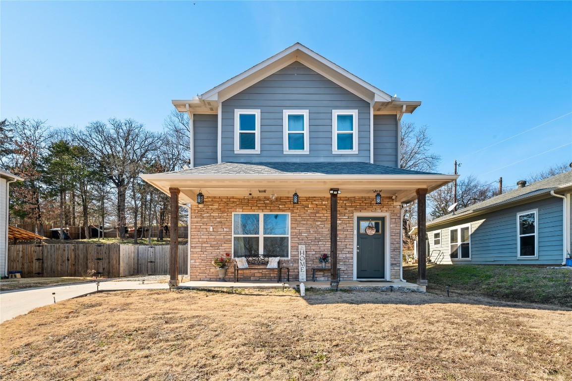 121 S 7th Avenue Denison TX 75021