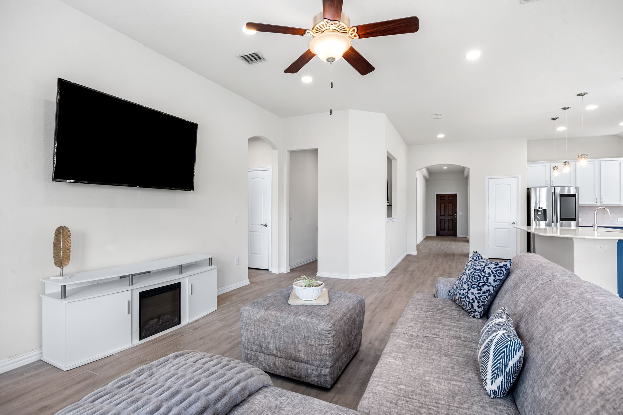 1612 Millican Lane Aubrey TX 76227