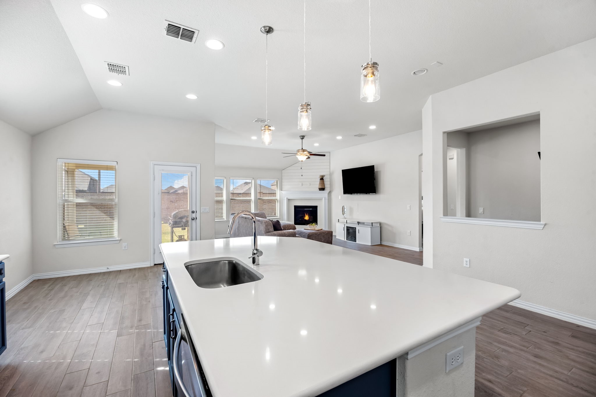 1612 Millican Lane Aubrey TX 76227