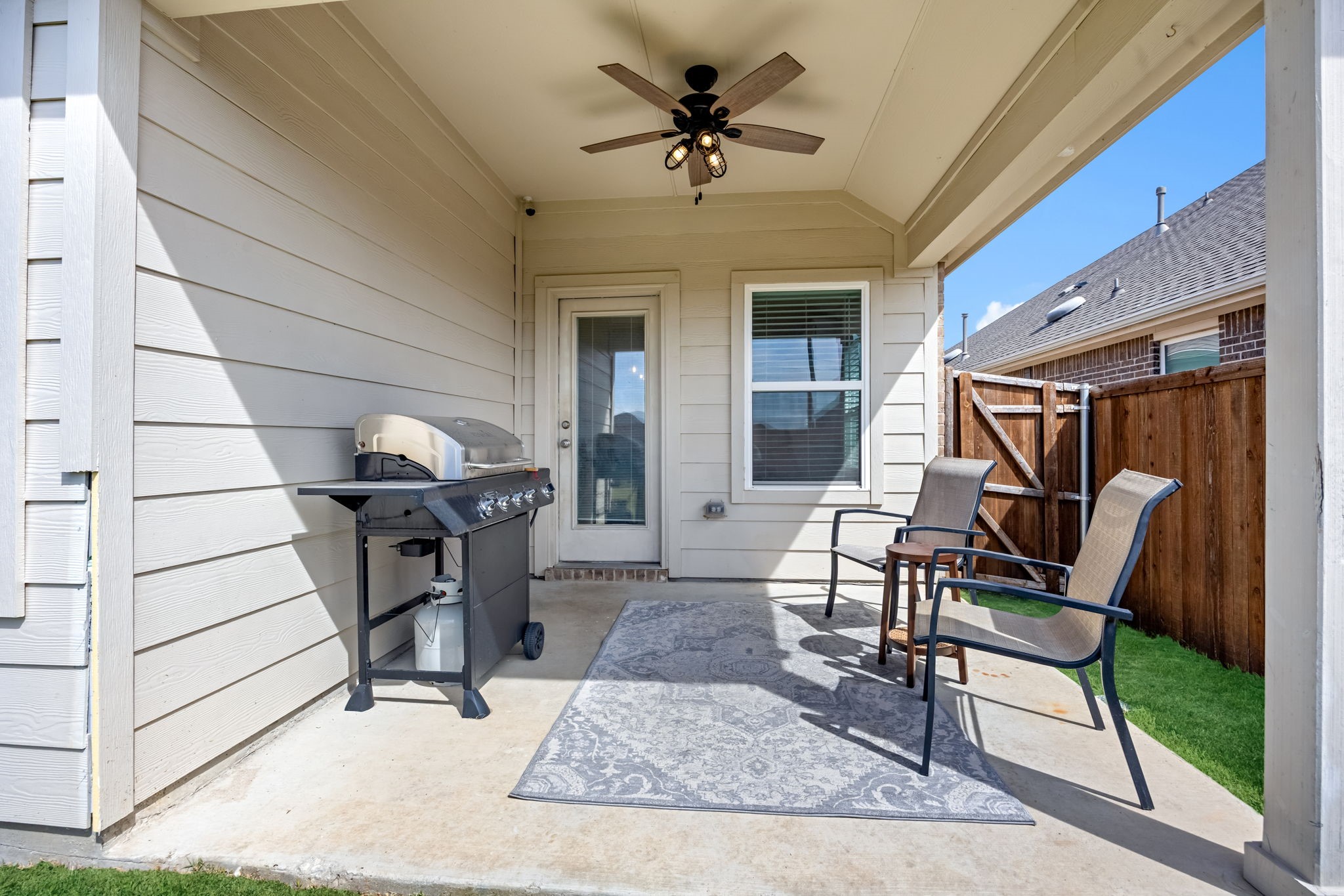 1612 Millican Lane Aubrey TX 76227